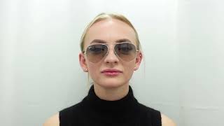 Woman model wearing Ray-Ban Aviator 3025 003/32 Sunglasses