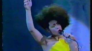 Matia Bazar, Antonella Ruggiero - ULTIMA VOLONTà (live 1984)