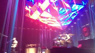 Royal Blood - Sleep (Live at Manchester Arena)