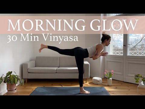 Early Morning Yoga: Flow and Glow | 30 Min. Morning Vinyasa