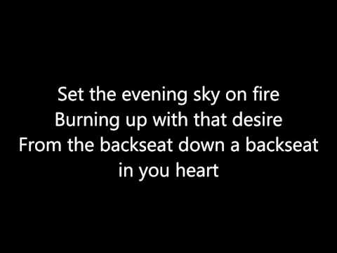 download lagu mp3 mp4 Kane Brown Closer, download lagu Kane Brown Closer gratis, unduh video klip Kane Brown Closer