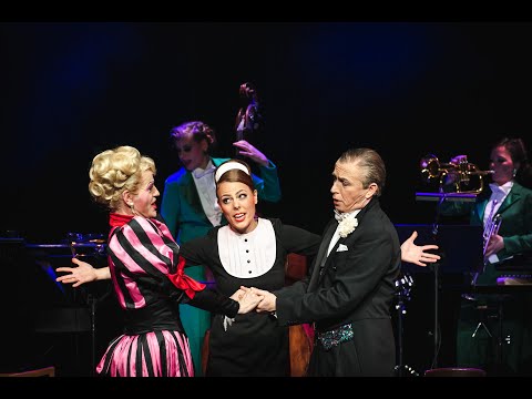 Die Fledermaus - Teatro Bernhard