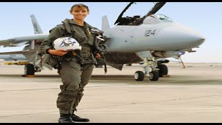 Female F-14 Pilot Tells Truth About Being One of the First Women to Fly Mighty Tomcat