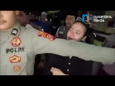 Viral! Video Dugaan Pemaksaan Injak Al-Qur'an di Salon Lebak, Pemilik Salon Diamankan Polisi