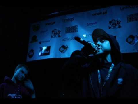 Białas - Palą Się Rewiry feat. Danny