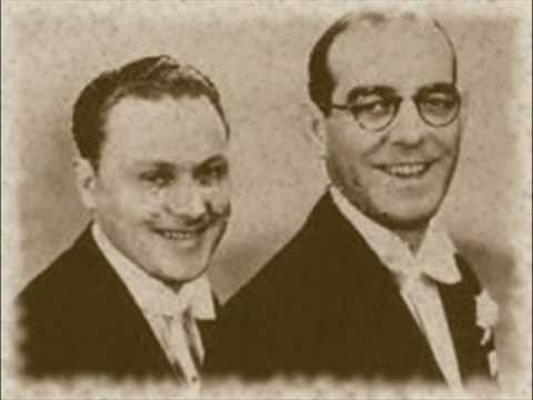 The Two Leslies - The Dart Song / The Love Bug Will Bite You (1937)