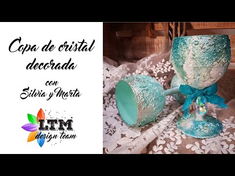COPA DE CRISTAL decorada con Silvia y Marta