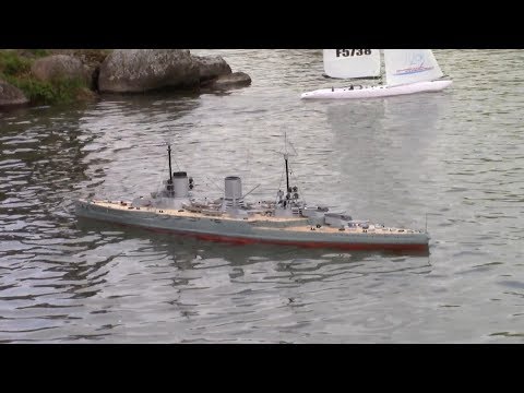 SMS Moltke - WW1 German battlecruiser - scale model RC boat - VMK