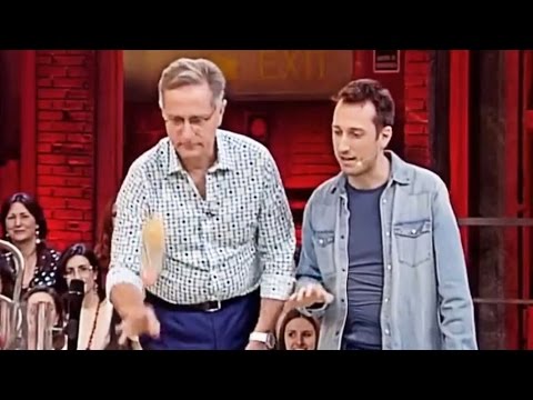 FLIP BOTTLE CHALLENGE CON PAOLO BONOLIS AD AVANTI UN ALTRO!!  - ve lo racconto