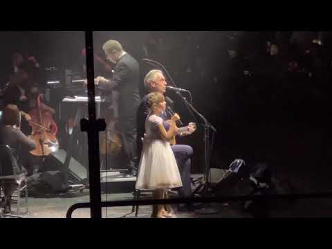 Andrea Bocelli Hallelujah with Daughter Virginia,...