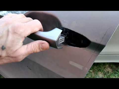 снятие ручки передней двери на тигуане 2