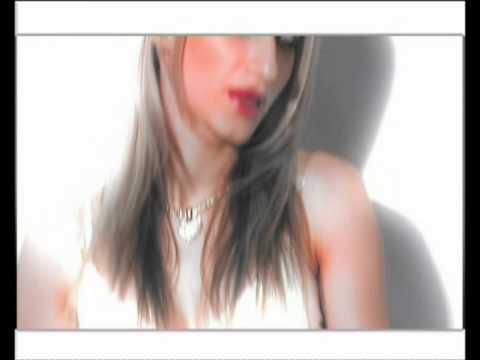 Djuli   Postela od rozi