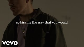 Dermot Kennedy Kiss Me Music