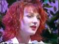 THE PRIMITIVES performing on wide awake club 07/10/1989