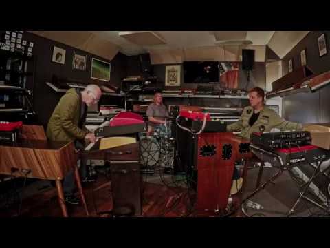 Keyboard Madness ft. Danny Carey "Nostalgia In Times Square"(Cover) Live at Custom Vintage Keyboards