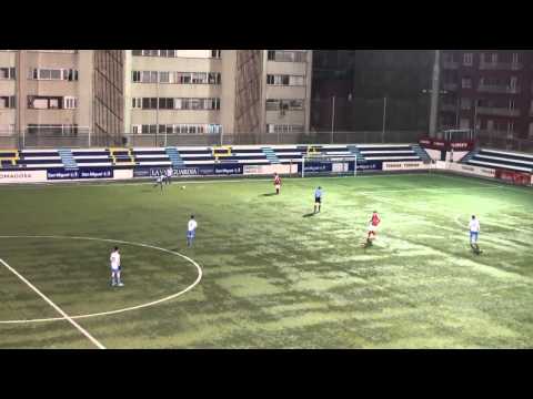 J10 JUVENIL PREF 2012 13 G 1   CE Europa 1 2 At Roda de Bara