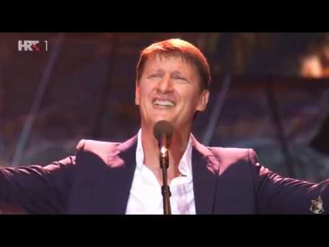 Tomislav Bralić & klapa Intrade - Lipoto moja (Arena Pula 2017)