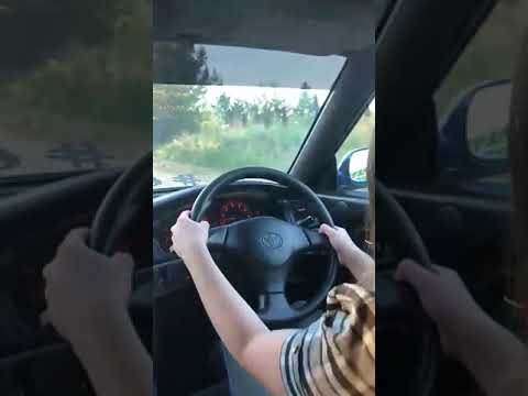 Веду машину 🚘😅