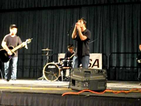 Banditz 7- Kev hlub nyob ntawm koj xib teg live in HUSA Sac State University