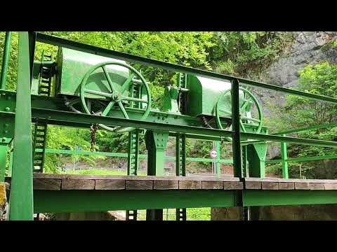 Zaujímavé stavidlo, Dolný Jelenec