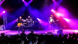 Lifehouse - Here Tomorrow Gone Today (Live @ 013 22-09-2010)