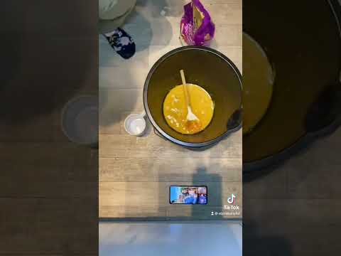 how to make boilies #carp #fishing #fishingbait #boilies #boilie #carping