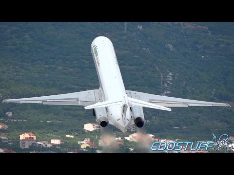 MD-82 Very Steep Takeoff from Split Airport!