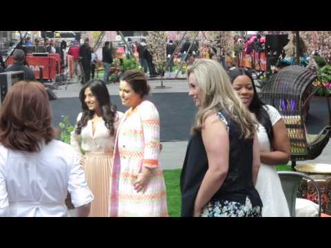 Bobbie Thomas posing with models at Today Show and getting ready for Spring Fashion