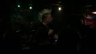 The Varukers -  March of the SAS(Live)