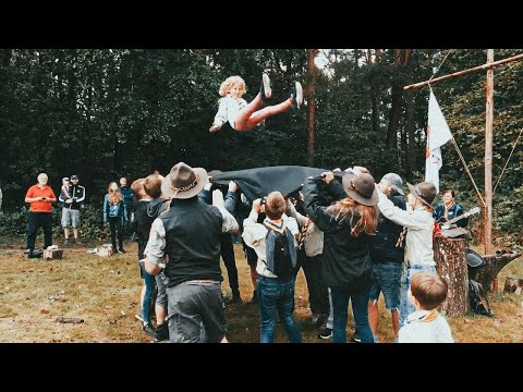 Royal Rangers Pfadfinder Detmold - 100ste Anmeldung - der Stamm tanzt