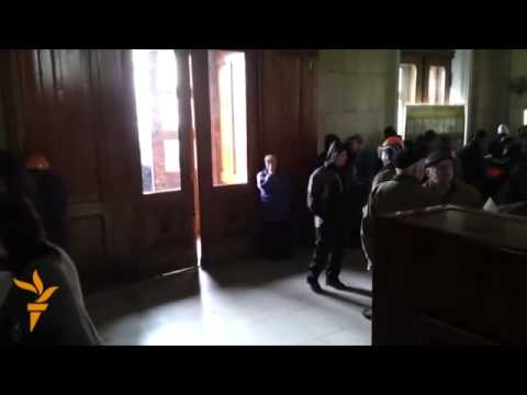 Pro-Russian Demontrators Occupy Parts Of Kharkiv...
