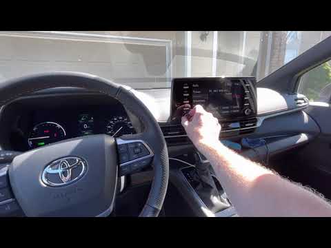 2021 Sienna XSE - Kicker KEY 200.4 quick demo