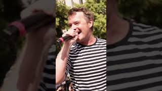 Faust hoch gegen Faschsimus! Danke #fridaysforfuture Berlin! #fausthochgegenfaschismus