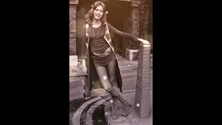 Olivia Newton-John : Everything I Own (Isolated Vocal)1972