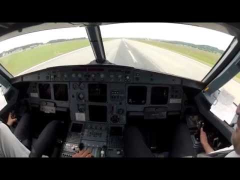 Krakow, EPKK Cockpit view landing 25