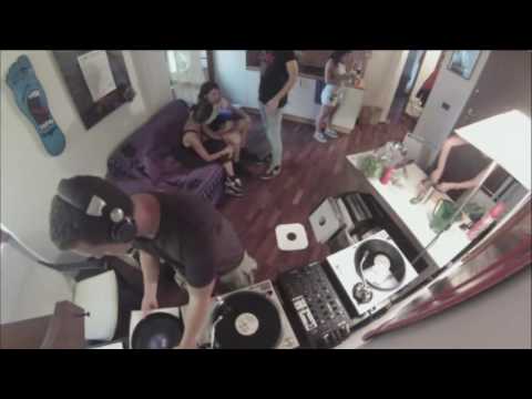 RocketRadio007 - NAS1 (Heartbreak Revolver)