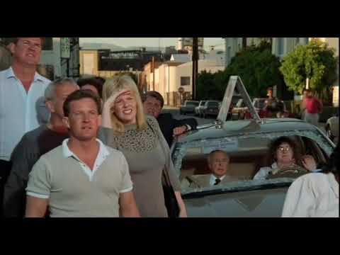 NINCS ITT SEMMI LÁTNIVALÓ! Csupasz pisztoly 1.