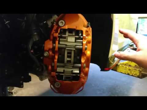 GTR Nismo Gets Carbon Ceramic Pads - DIY Brake Pad Change - Ceramic Pad Review