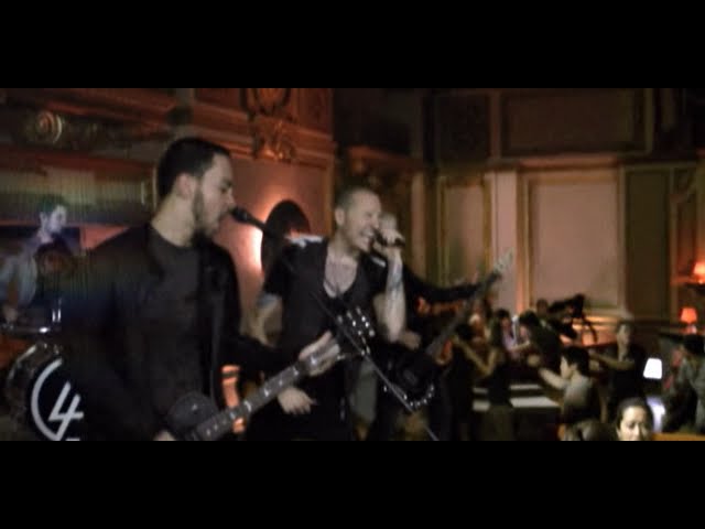 Bleed It Out von Linkin Park ((jetzt ansehen))