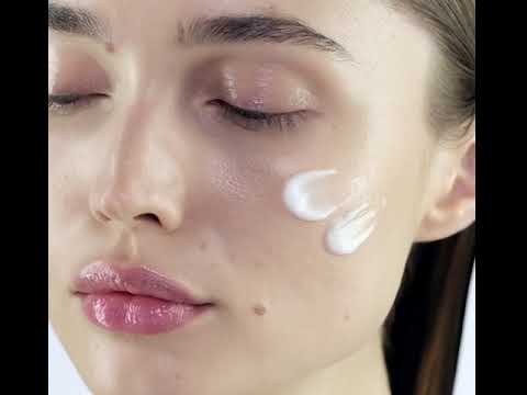 Paese Cosmetics - Hydrobase on the Skin