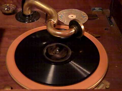 Art Landry I'm a Lonesome Little Mama Roaring 20's.MP4