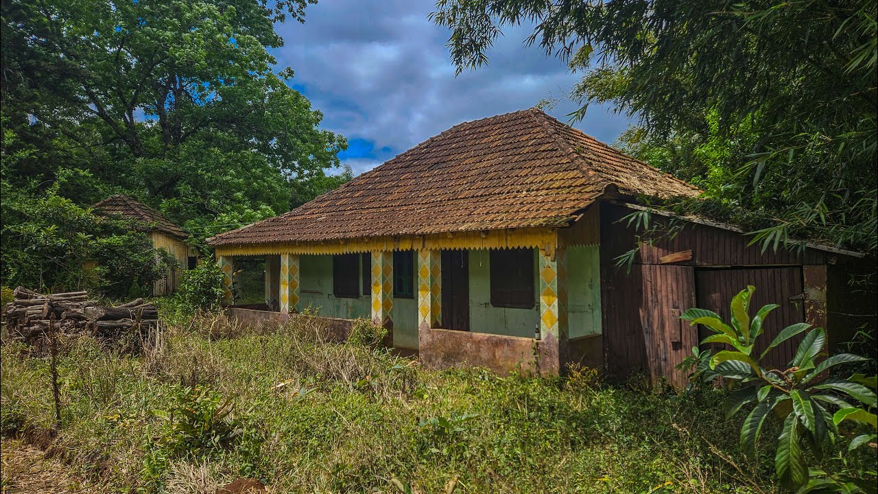 CASA ABANDONADA ESTÁ A VENDA DEPOIS QUE O DONO FALECEU!