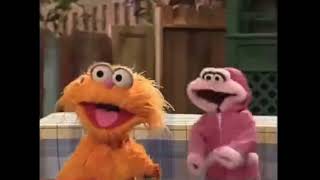 Sesame Street - Sing After Me With Zoe And The Jacket 
