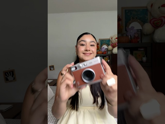 Vídeo relacionado con Ainiv 10 Pzs Marco Foto Magnético9,3x6,3cm (3,7x2,5in), Compatible con Película Instax Mini, Marcos de Fotos Magnéticos para Nevera para Fotos, Postales, Avisos - Colorido