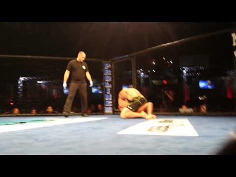 Daren Feliciano vs  Andre Small