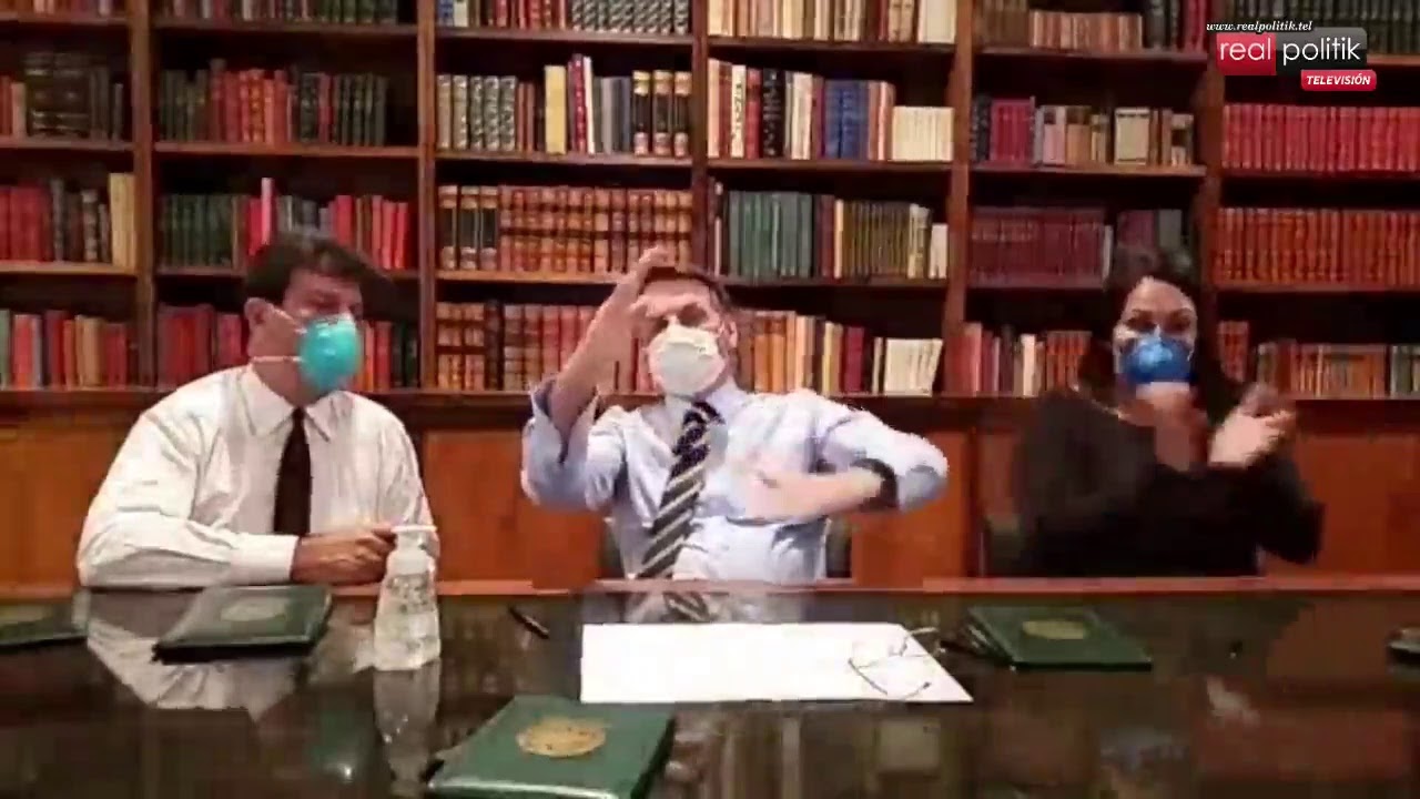 Brasil: Jair Bolsonaro apareció con barbijo y se desconoce si tiene coronavirus