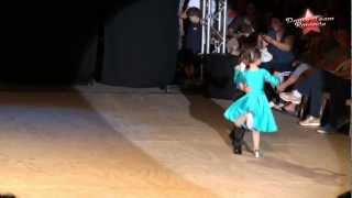 preview picture of video 'Antonio & Kyara in Mazurka e Polka by Dance Team Rotonda'