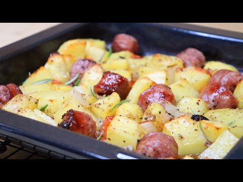 QUICK AND EASY LUNCH OR DINNER - OVEN ROASTED POTATOES AND SAUSAGE