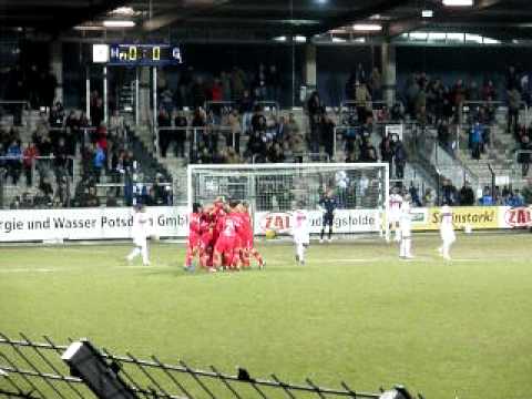 Turbine-FC Rossiyanka 1zu 0 durch Patricia Hanebeck.avi