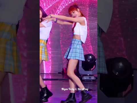 Jungkook reaction to lisa #lisa #blackpink #ytshorts #bts #jungkook #trendingshorts #btsshorts